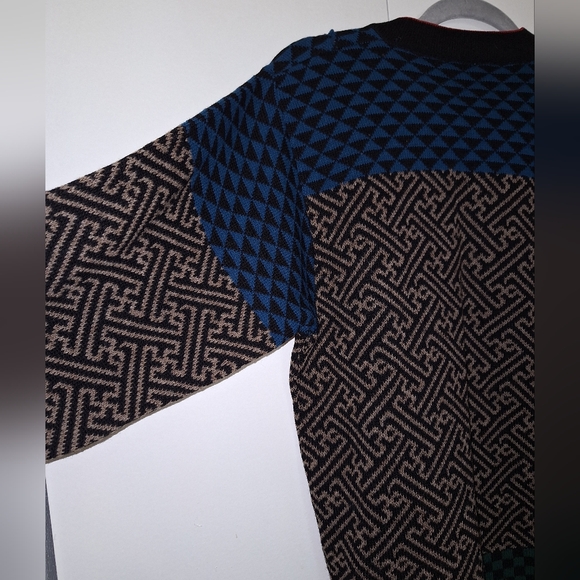 Vintage Sweater - Picture 4 of 5